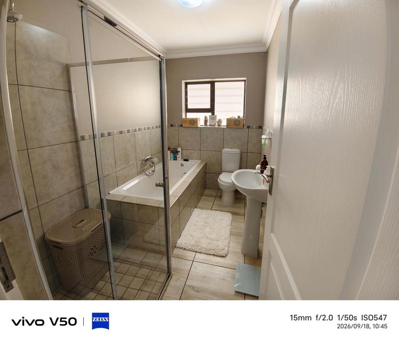 2 Bedroom Property for Sale in Seemeeu Park Western Cape